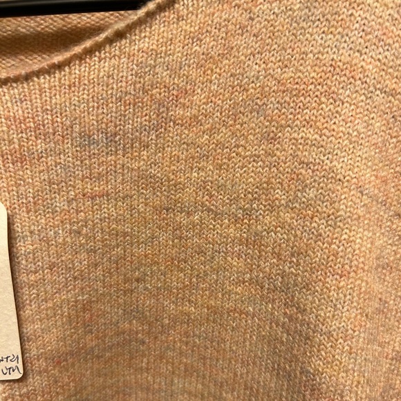Hem & Thread NWT colorblock sweater - Picture 5 of 6